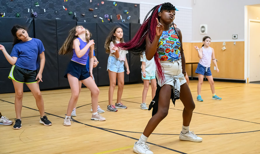 children dancing