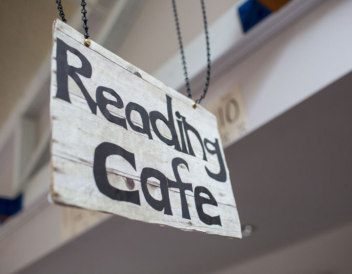 Reading Cafe sign